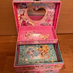 プリキュア　箱　ドレッサーの画像