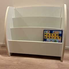 絵本ラック　本棚　子ども
の画像
