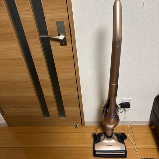 パナソニック　Panasonic スティック掃除機　MC-BU110J-T 2018年製