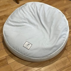 2e deuxieme cale 　わんこ　ビーズクッション