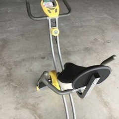 ●販売終了●※訳あり特価※   エアロバイク　ALINCO     アルインコ　中古品　※センサーが稼働しません。ペダルの強弱はOKですの画像