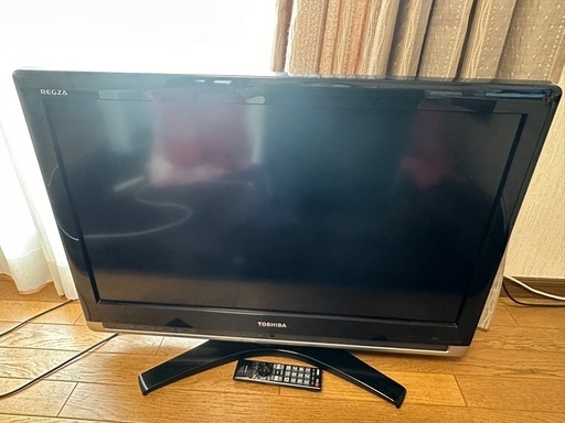 TOSHIBA REGZAテレビ　32型