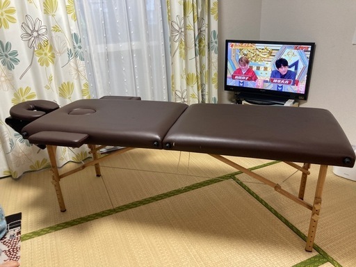 施錠ベッド（折りたたみ）