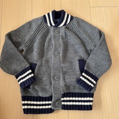 ギャップキッズ　ニット　4歳〜5歳