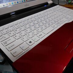 ノートパソコン 富士通 LIFEBOOK Windows11 CPU i7-2670QM メモリ8GB　SSD120GB Office2021の画像