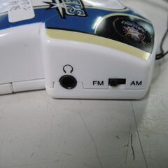 【①】北海道日本ハムファイターズ　 ユニフォームポケットラジオAM/FM　単4電池2本使用　イヤホン別売の画像