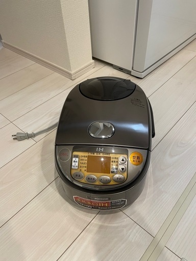 炊飯器　象印
