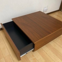 センターテーブル（収納引き出し付き）の画像