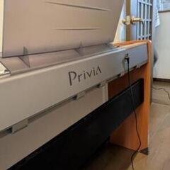 CASIO　ブラビア　電子ピアノの画像