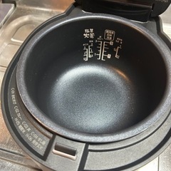炊飯器の画像