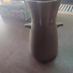 壺、花瓶、焼き物の画像