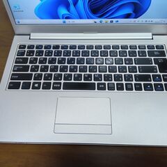 ★ Iiyama 中古ノートパソコン　第8世代　CPU　搭載 ★の画像