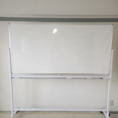 【引き取り限定】ホワイトボード中型2台の画像