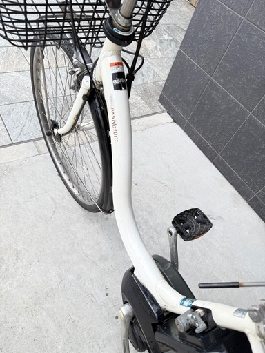 大阪府 ヤマハ 電動アシスト自転車 ホワイト バッテリー8.7ah 大阪府