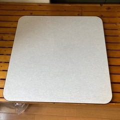 こたつ天板のみ　サイズ79✖️79の画像