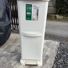 ゴミ箱