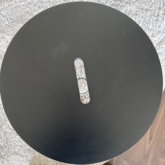 IKEA 収納付きテーブル の画像