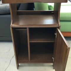  ✨️ジモティー割引✨️【ジャングルジャングル堺初芝店】　カリモク　電話台　幅(W)440mm × 奥行(D)320mm × 高さ(H)850mm　堺市（東区　西区　北区　南区　堺区　美原区）高石市　泉大津市　忠岡町　和泉市　松原市　大阪狭山市の画像
