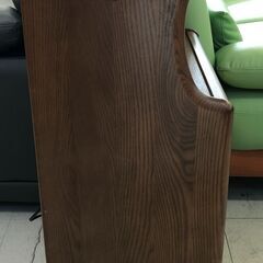  ✨️ジモティー割引✨️【ジャングルジャングル堺初芝店】　カリモク　電話台　幅(W)440mm × 奥行(D)320mm × 高さ(H)850mm　堺市（東区　西区　北区　南区　堺区　美原区）高石市　泉大津市　忠岡町　和泉市　松原市　大阪狭山市の画像