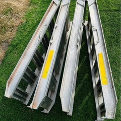 アルミ梯子はしご　2本　はしご　ラダー　重機　農機等 の画像
