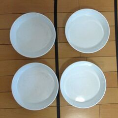 樹脂製水皿　(中)　使用済み　Ｌの画像