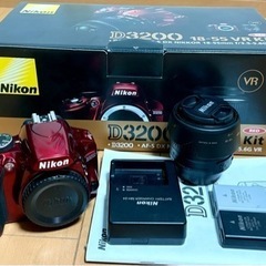 ★　NIKONニコンd3200とレンズ二本と充電器バッテリーつきレンズキット ☆ NIKONニコンd3200とレンズ二本と充電器バッテリーつきレンズキット