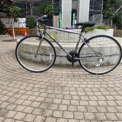 マウンテンバイク　シルバー系