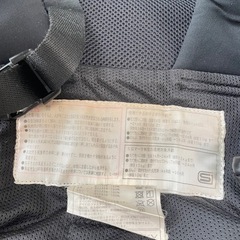 【4点セット】アンジェレッテ　抱っこ紐　フレンチダウンケープ　よだれカバー　の画像