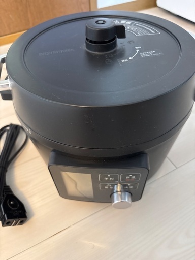 電気圧力鍋　ほぼ未使用