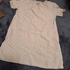 UNIQLOキッズTシャツ120の画像