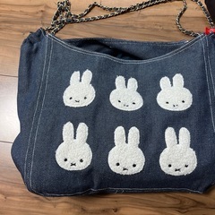 美品 デニム ショルダーバッグ 肩掛けバッグ ミッフィーの画像