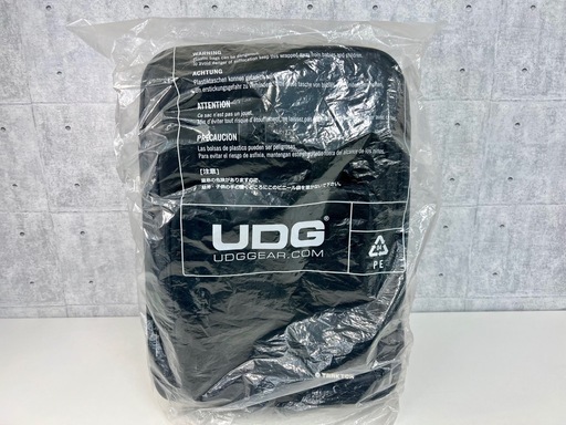 【SOLDOUT】中古品【UDG Native Instruments Traktor S4 DJギアトロリー バッグ】ブラック キャスター付き DJコントローラーケース