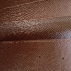 ルイヴィトンお札入れの画像