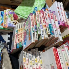 レトロな少女漫画本