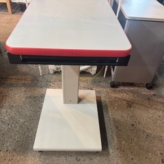 事務用　昇降式　サイドテーブル
