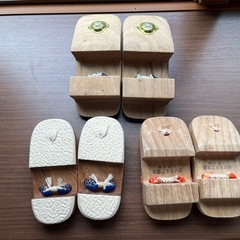 子供サイズ下駄3足の画像