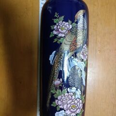 花瓶　九谷の画像