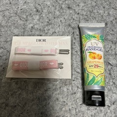 DIORの紐とハンドジェル