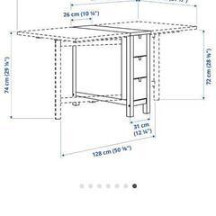 IKEAダイニングテーブルの画像