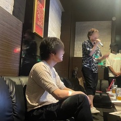 明日(月)18時半から東横線日吉駅でカラオケします🎤参加希望者受付中💫 - 川崎市