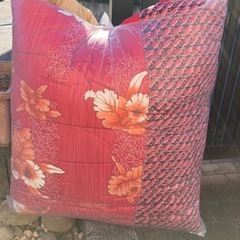 袖付きの布団　２セットの画像