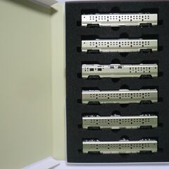 Nゲージ KATO E001形 <TRAIN SUITE 四季島> 4両基本&6両増結セット 室内灯付きの画像