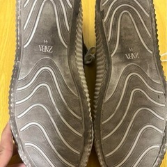 ZARA×HARRY LAMBERT レザーハイカットスニーカーの画像