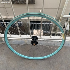 ピスト　前輪