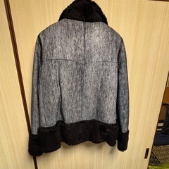 レディースジャケットの画像