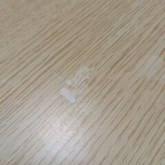 ダイニングテーブルの画像