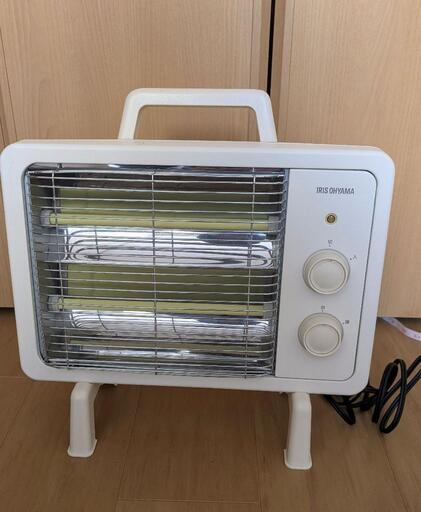 アイリスオーヤマ 電気ストーブ 速暖 転倒時電源OFF 400W/800W 2段階切替 遠赤外線ヒーター IEHD-800