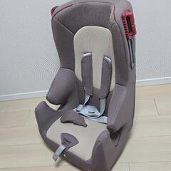 Combiチャイルドシート