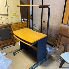パソコンデスク