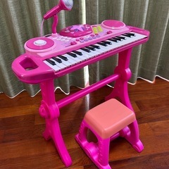 ピアノのおもちゃ
